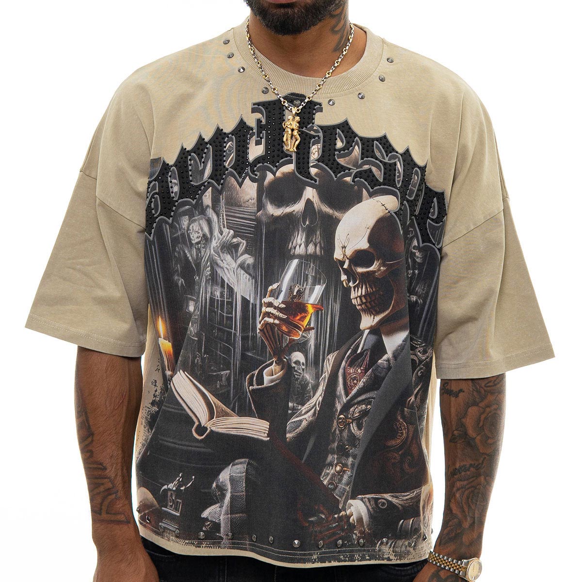 Stray respect earned wide & crop fit tee