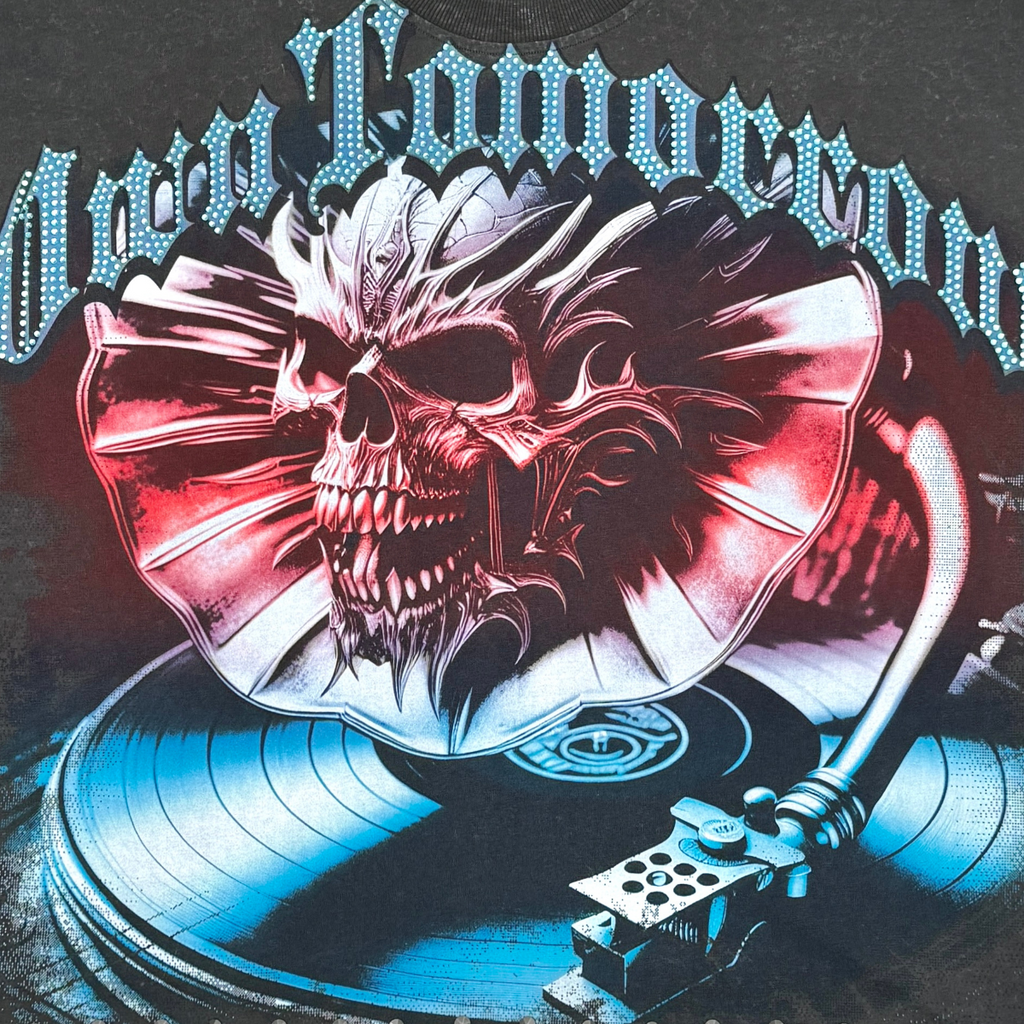 Stray the future is yours wide & crop fit tee